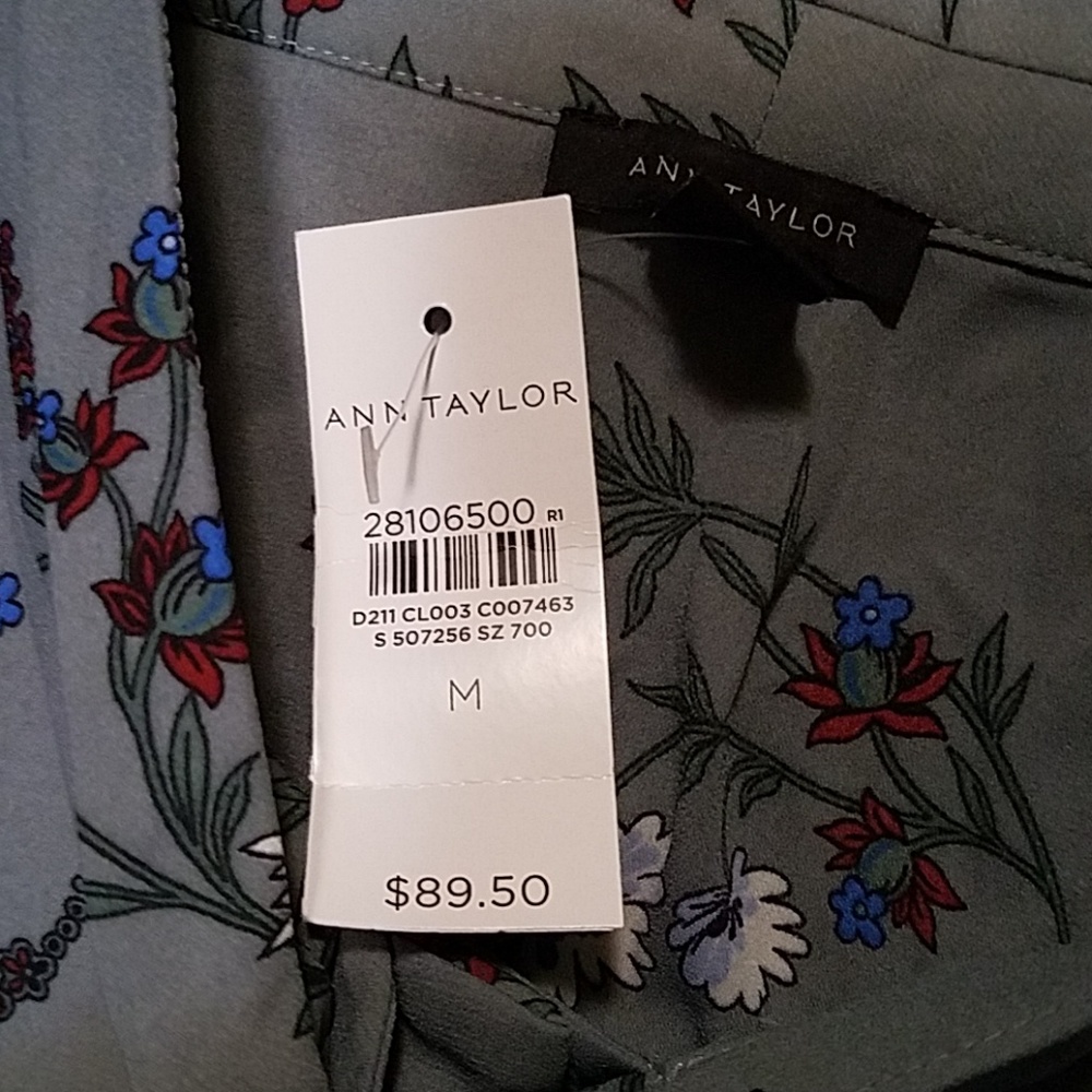 Ann Taylor Floral Bow Neck Blouse - Picture 5 of 7